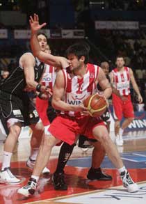 Kostas Papanikolaou